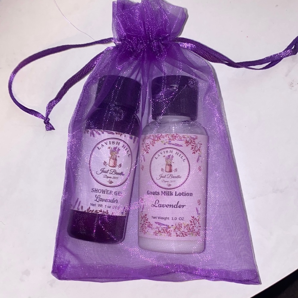 Lavish Hill Lavender shower gel & goats milk lotion (each bottle is 1 oz. /28 g) - Picture 2 of 6
